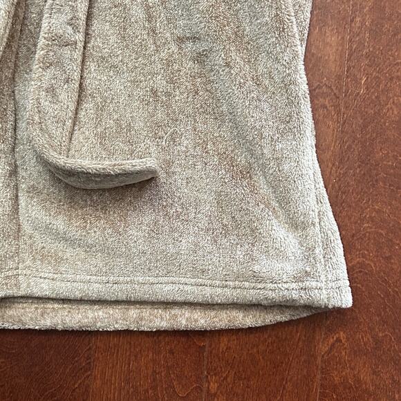 Daniel Buchler Men’s Plush Tan Bathrobe, Size L/XL - Picture 9 of 15